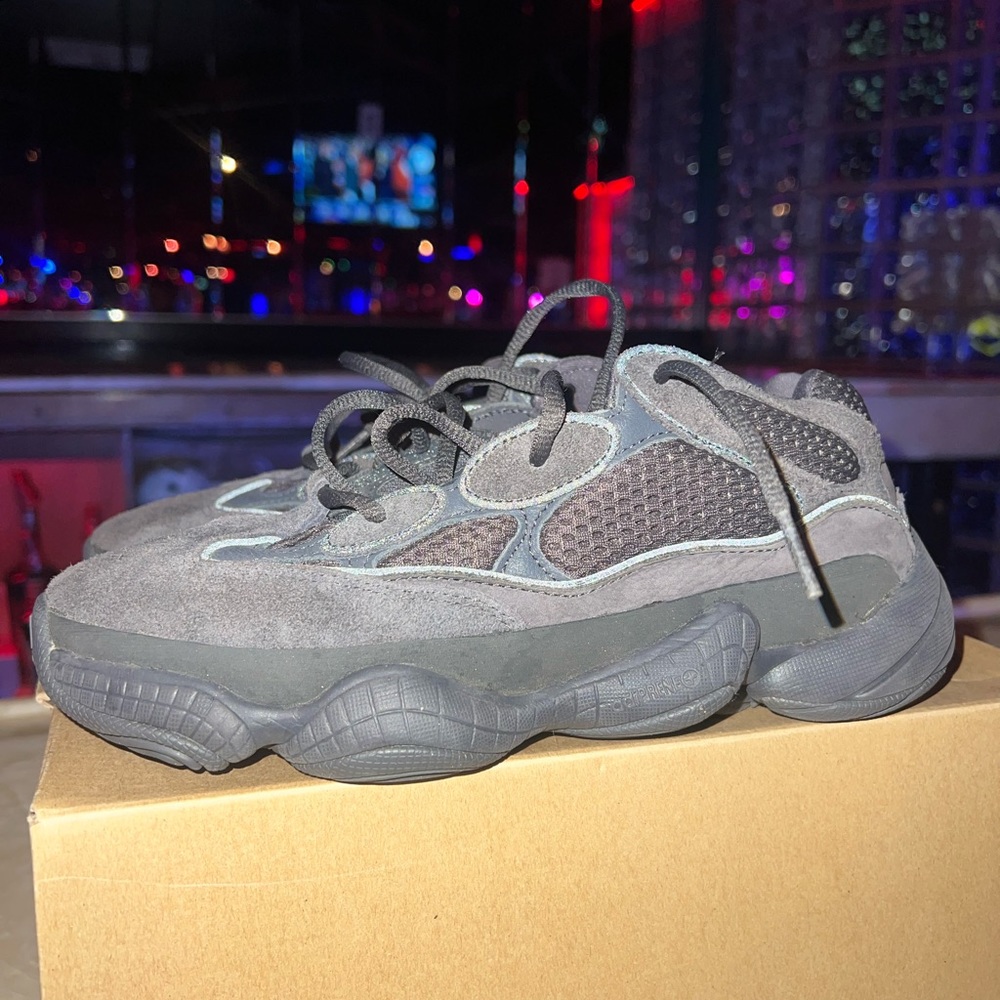 Yeezy 500